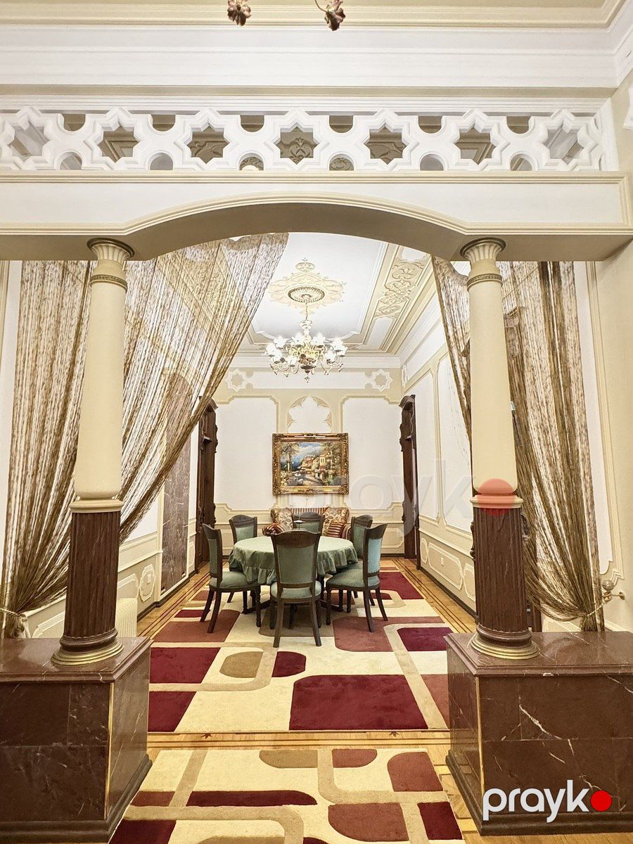 İcarəyə verilir 3 otaqlı köhnə tikili 231 m² — Mənzil, Bakı (9)