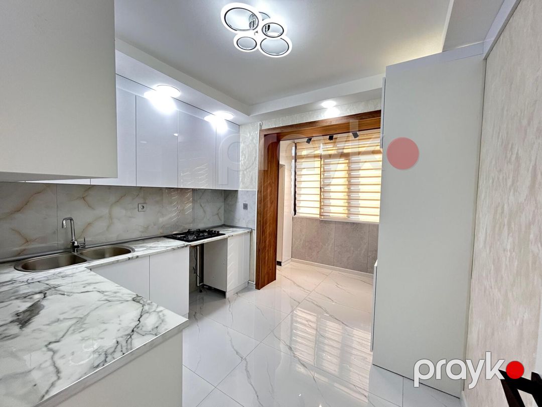 Satılır 3 otaqlı köhnə tikili 80 m² — Mənzil, Bakı (11)
