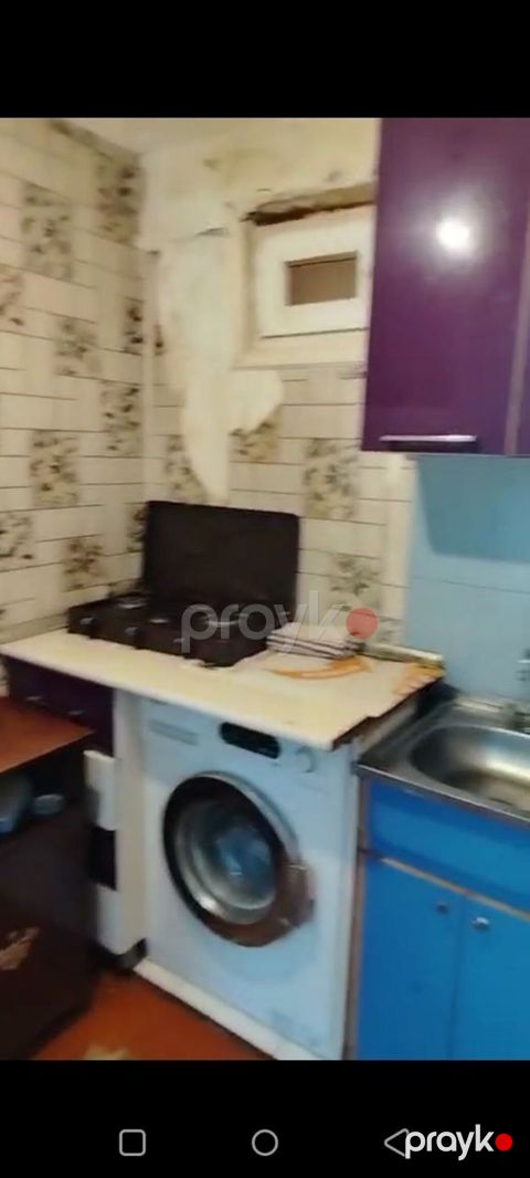 Tuncayin kafesin yaninda ev kirayeverilir aile ve telebe qizlara 50