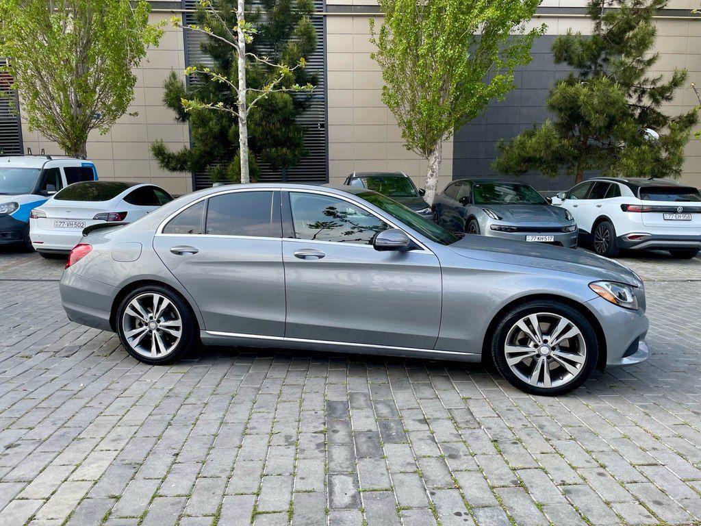 Mercedes C 300, 2.0 L, 2015 il, 270 000 km — Avtomobillər, Bakı (5)