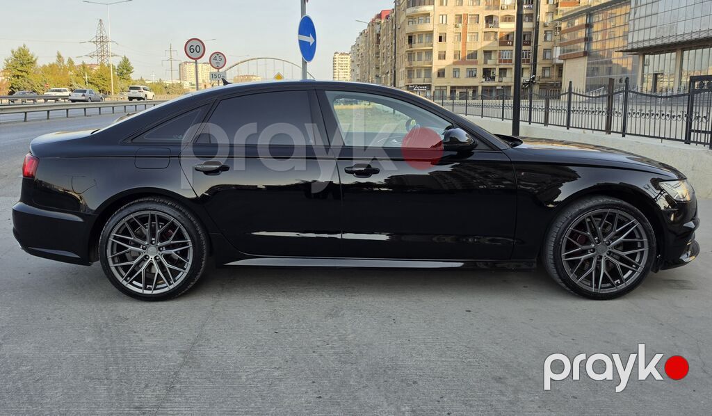 SERVIS. Avtomobil Bakida Resmi Audi Dilerinden alinib. FULL VARIANT. S — Avtomobillər, Bakı (10)