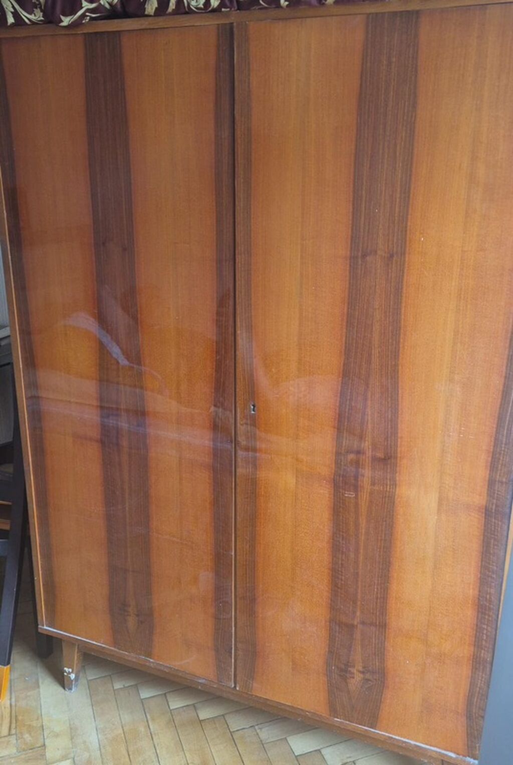 İkiqanadlı taxta şkaf - Material: ağac, parıldayan lak örtük - — Mebel, Bakı