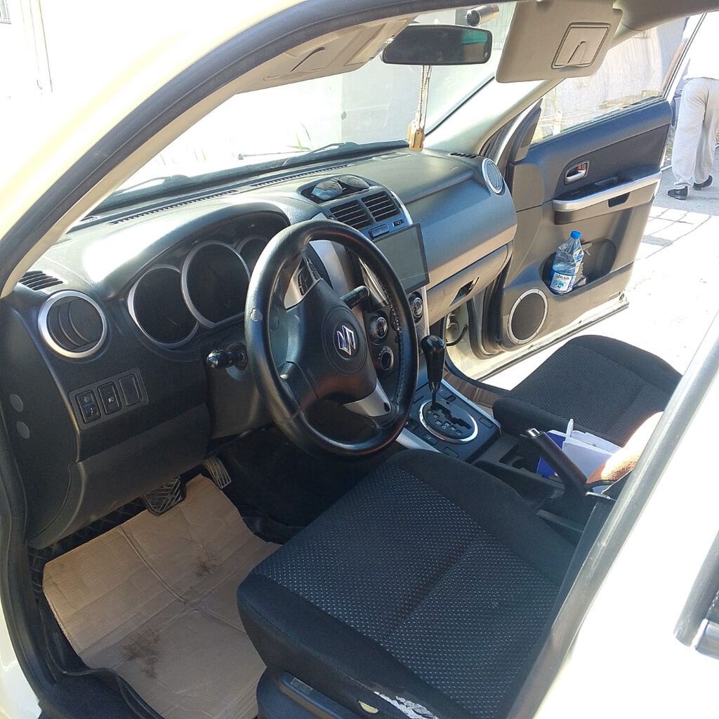 Suzuki Grand Vitara: 2 l | 2006 il 444444 km — Avto, Bakı (4)