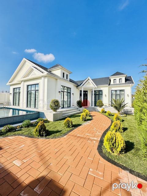 Satılır 4 otaqlı həyət evi/bağ evi 208 m²