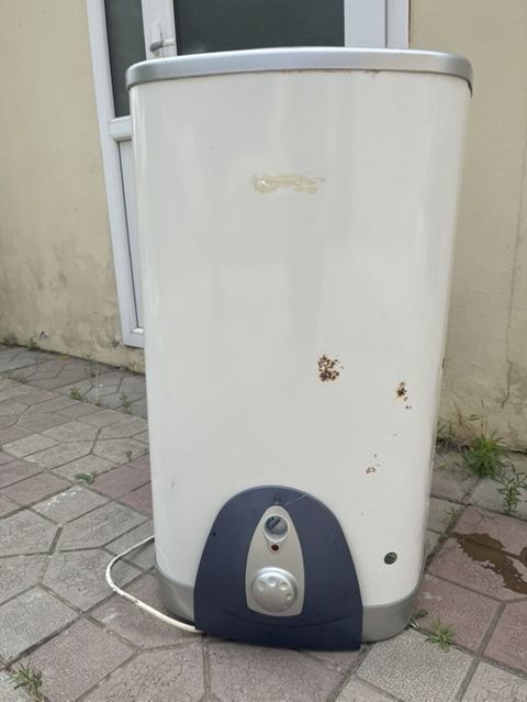 Ariston TI-SHAPE 80 QB EE su qızdırıcısı — 80 litr, 2000 W