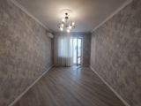 Satılır 3 otaqlı köhnə tikili 80 m² — Квартира
