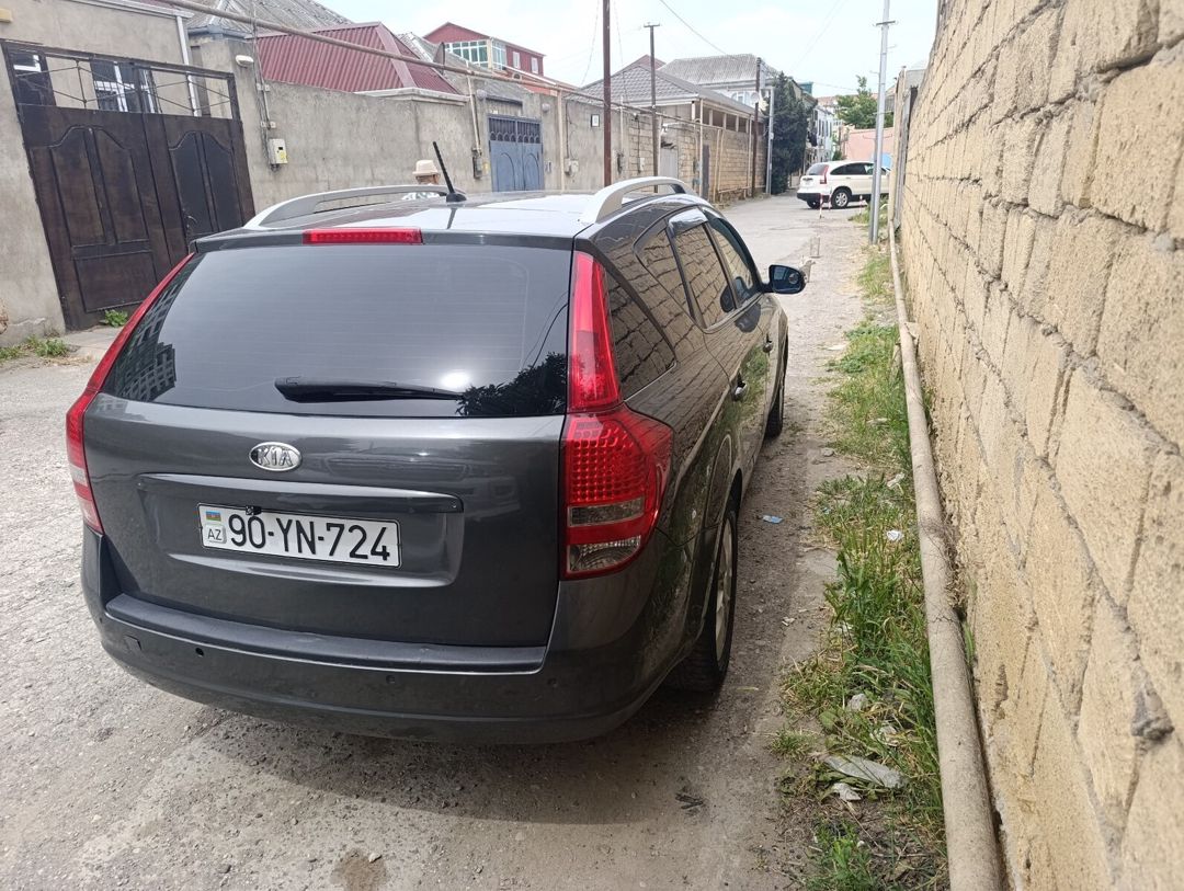 KIA Ceed SW, 2010 il — Avtomobillər, Xırdalan (3)
