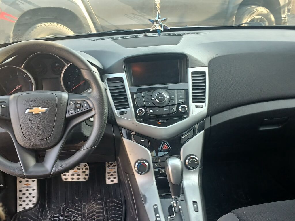 Chevrolet Cruze: 1.4 l | 2015 il Sedan — Avto, Digah (9)