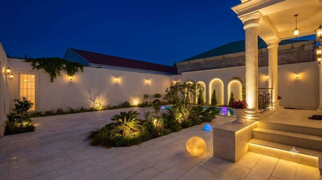 Satılır 4 otaqlı həyət evi/bağ evi 200 m² — Ev, villa, Bakı (2)