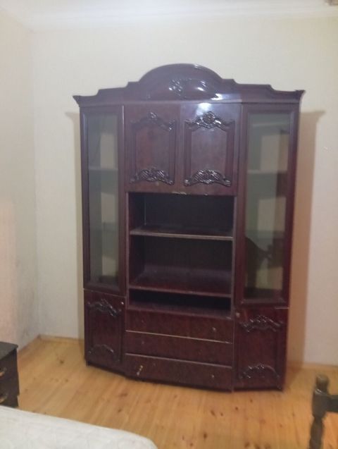 60 kv. m, 3 otaqlı, İşıq