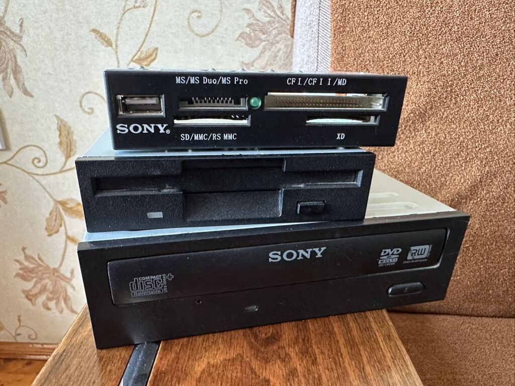 Sony Dvd Rom RW, Disket Converter Kartlar Üçün. Hamıdı Birlikde 40 — Digər ehtiyat hissələri, Bakı