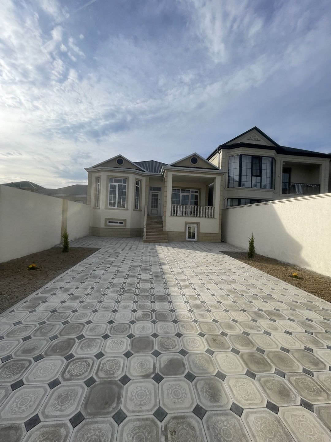 Satılır 4 otaqlı həyət evi/bağ evi 130 m² — Ev, villa, Bakı (2)