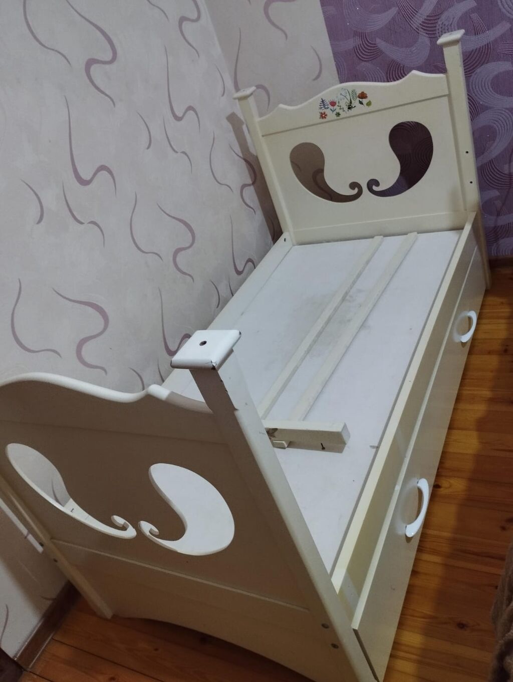 Irada89 Çarpayi 80x160 ölçüdə Qiymet 60 man. Matras yoxdur.Diktin — Mebel, Mehdiabad