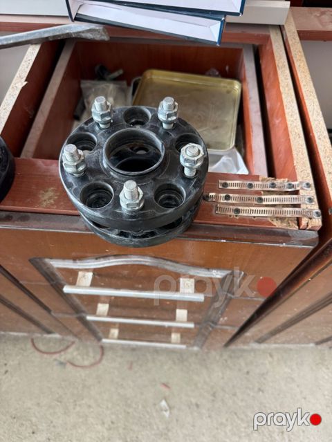 Toyota Camry 2020 üçün wheel spacer — 5 boltlu, 2 ədəd