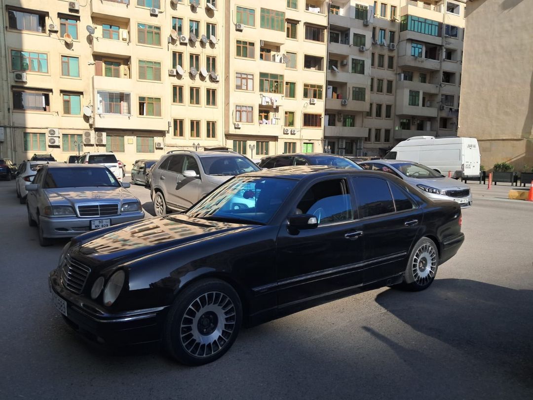 Mercedes E 240, 2001 il — Avtomobillər, Bakı (2)