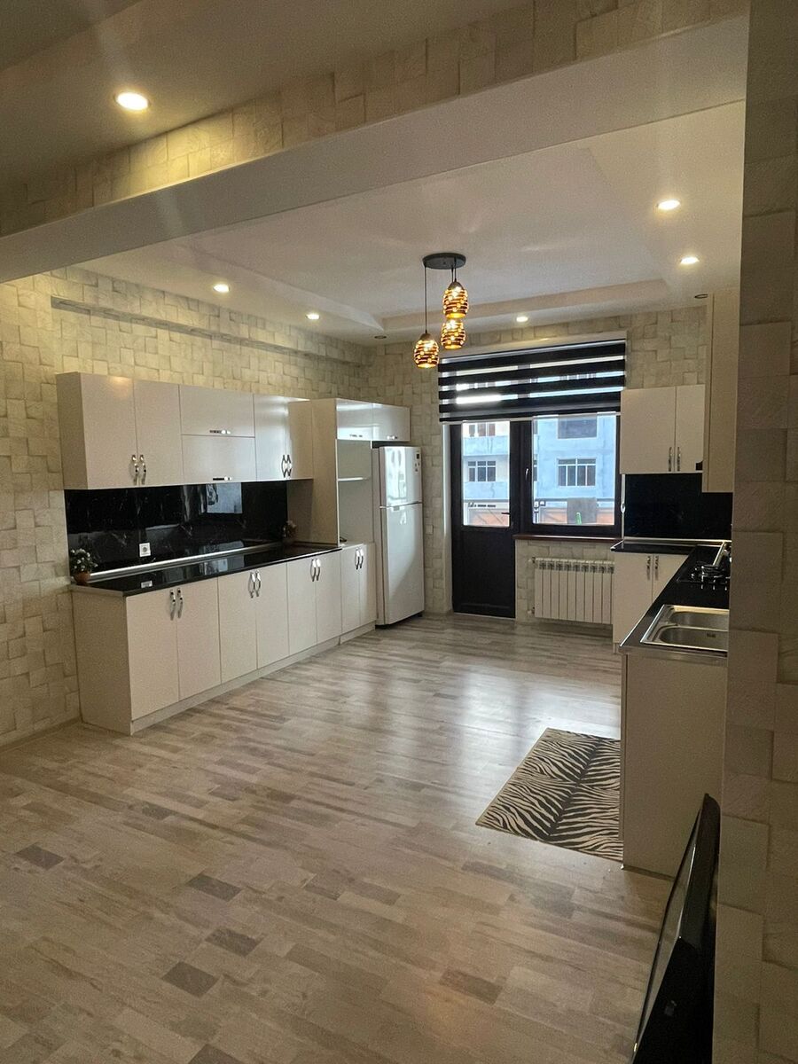 İcarəyə verilir 4 otaqlı yeni tikili 190 m² — Mənzil, Bakı (9)