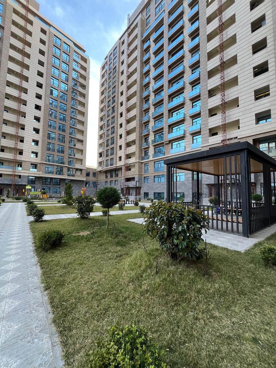 Satılır 4 otaqlı yeni tikili 160 m² — Mənzil, Bakı (2)