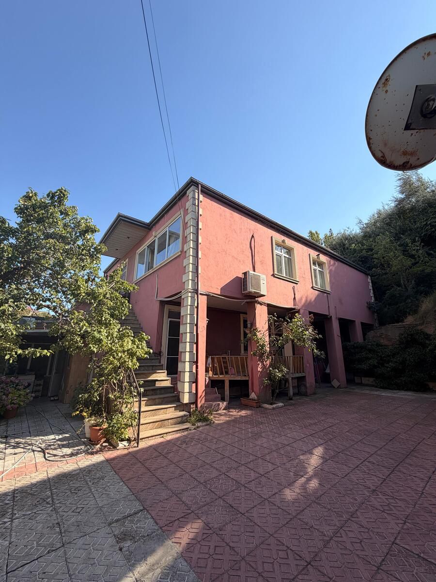 Satılır 8 otaqlı həyət evi/bağ evi 250 m² — Ev, villa, Bakı