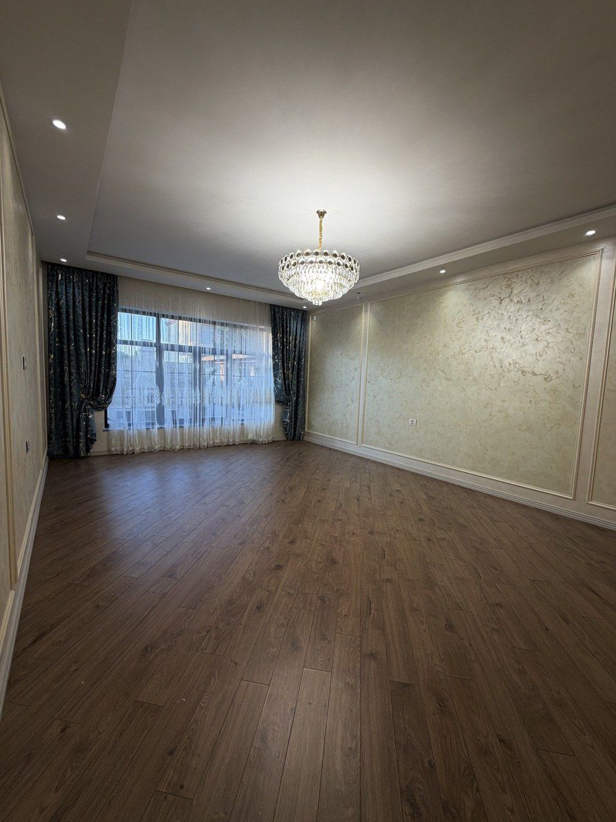 Satılır 7 otaqlı həyət evi/bağ evi 400 m² — Ev, villa, Bakı (8)
