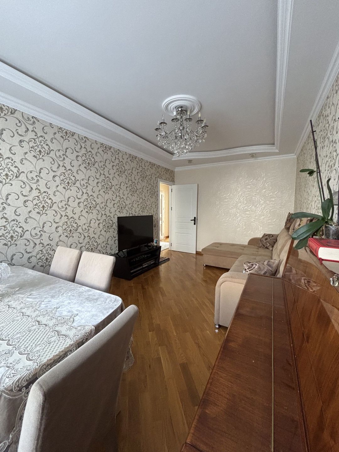 Satılır 2 otaqlı köhnə tikili 65 m² — Mənzil, Bakı (2)
