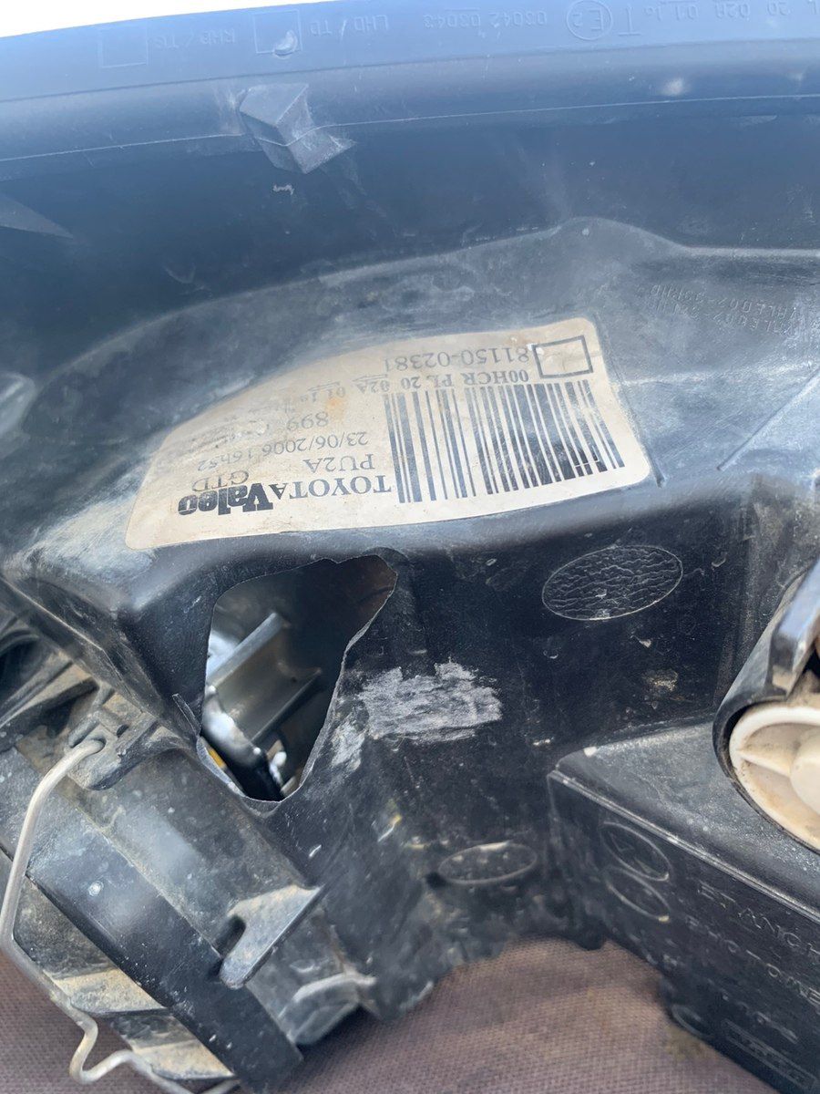 Toyota Corolla 2006 sol farası — Ehtiyat hissələri və aksesuarlar, Bakı (4)