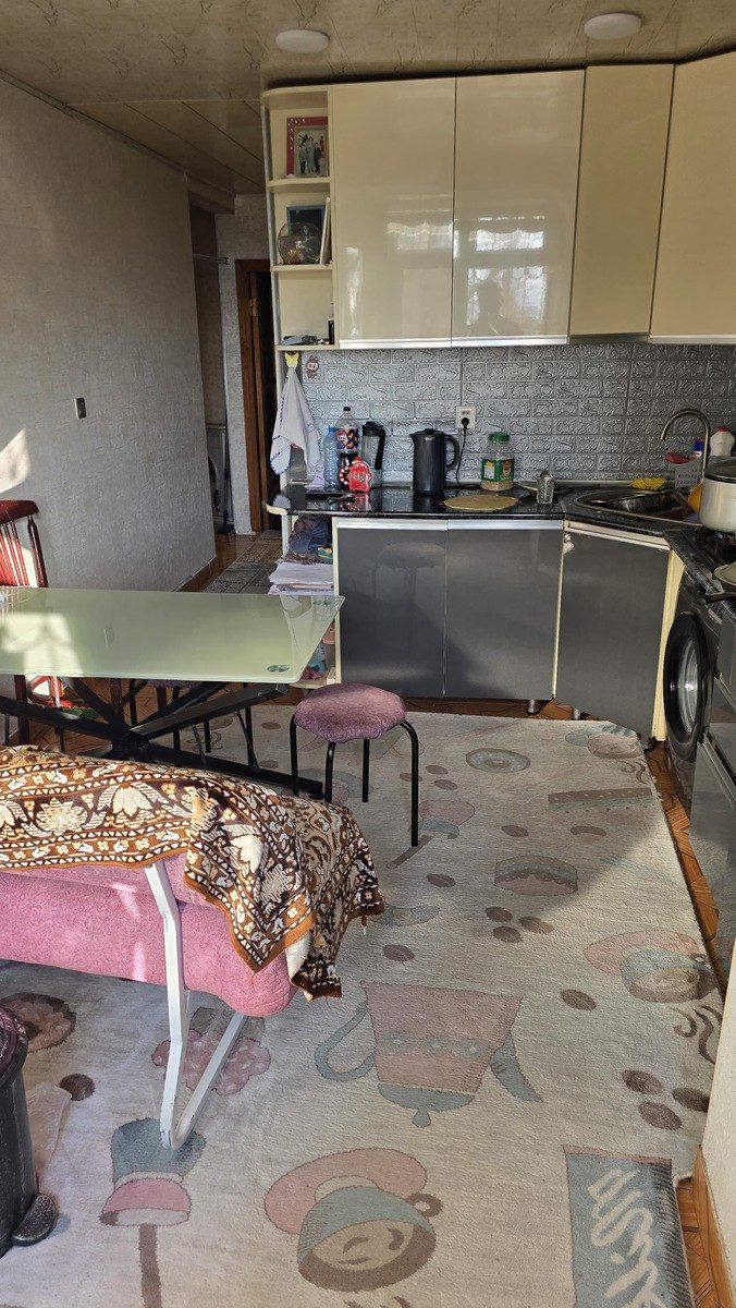 Satılır 4 otaqlı köhnə tikili 100 m² — Mənzil, Bakı (9)