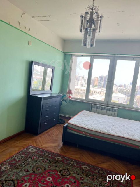 İcarəyə verilir 3 otaqlı köhnə tikili 65 m²