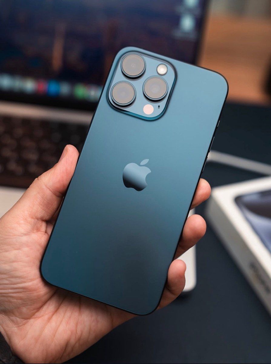 Apple iPhone 15 Pro Max Blue Titanium 256GB/8GB — Mallar, Bakı