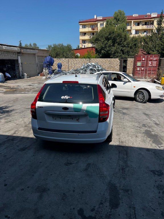 Kia Ceed SW, 1.6 L, 2009 il, 21 000 km — Avtomobillər, Bakı (9)