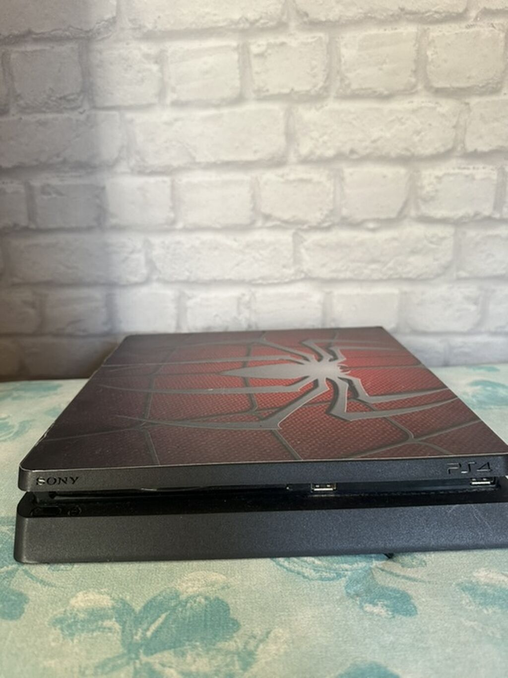 Məhsul: PlayStation 4 (PS4) Slim – Spider‑Man temalı üst — Oyun konsolları, Masazır (2)