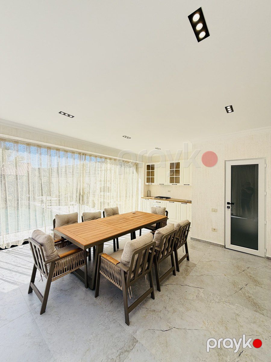 Satılır 5 otaqlı həyət evi/bağ evi 280 m² — Ev, villa, Bakı (6)
