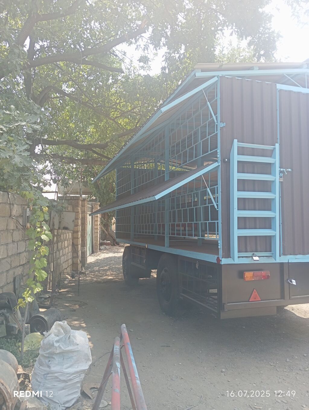 Köçəri arıçılıq üçün səyyar arıxana qoşqusu Arı lapetindən əlavə — Qoşqular, Gəncə