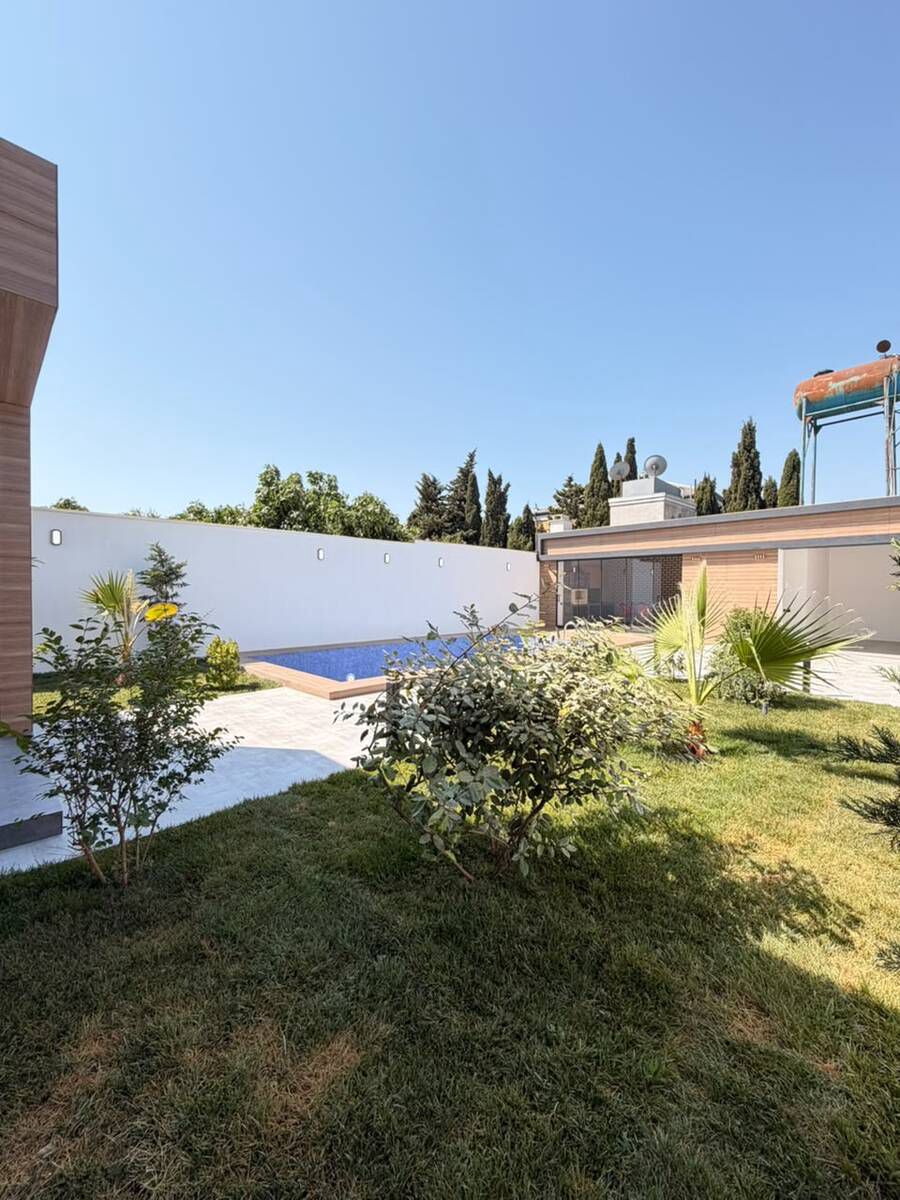 Satılır 4 otaqlı həyət evi/bağ evi 160 m² — Ev, villa, Bakı (5)