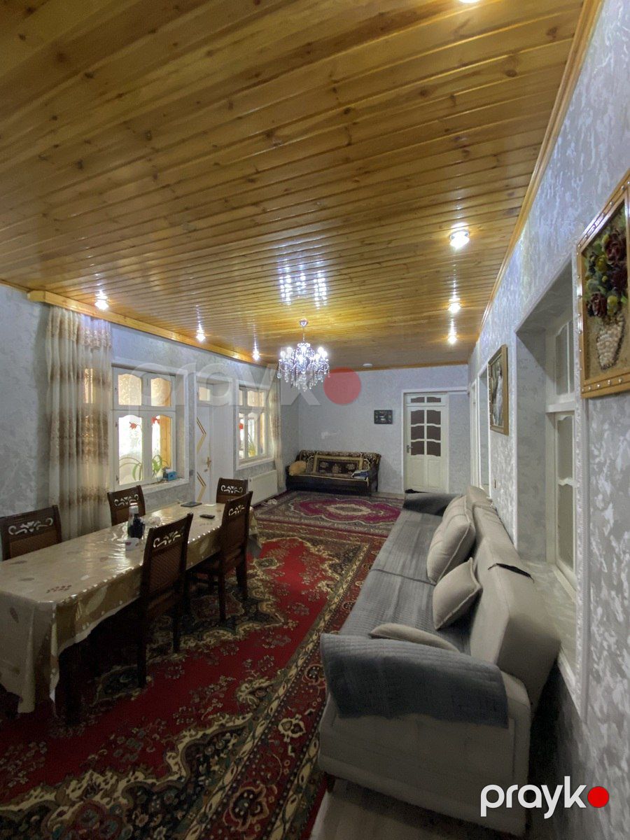 Həyət evi, İlqar Əmiraslanov küç. — Ev, villa, Bakı (4)