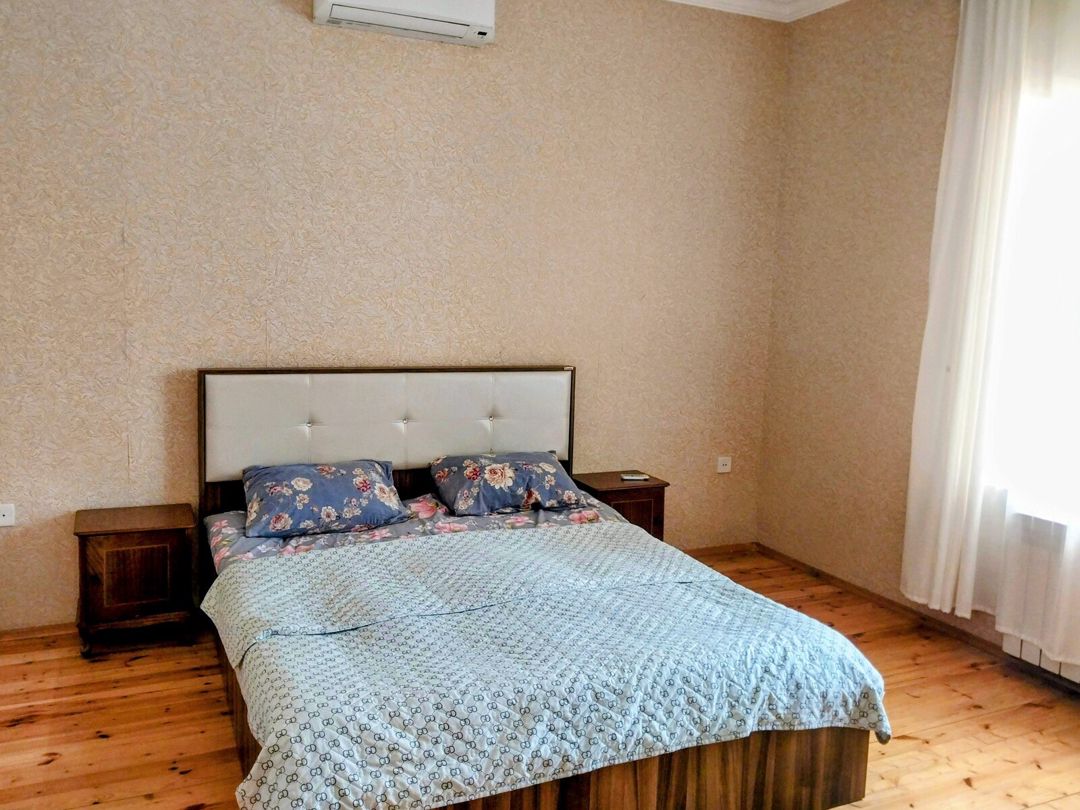 İcarəyə verilir 4 otaqlı həyət evi/bağ evi 200 m² — Ev, villa, Bakı (11)