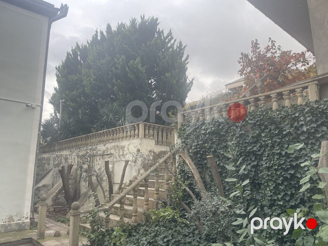 Satılır 4 otaqlı həyət evi/bağ evi 300 m² — Ev, villa, Bakı (9)