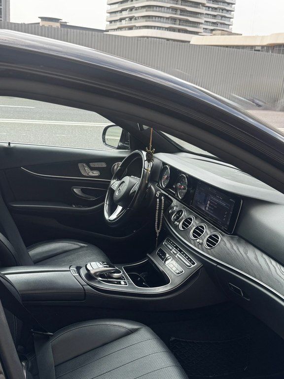 Mercedes E 250, 2.0 L, 2018 il, 150 000 km — Avtomobillər, Bakı (4)