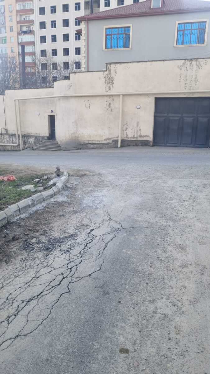 Satılır obyekt 715 m² — Əmlak, Bakı (5)