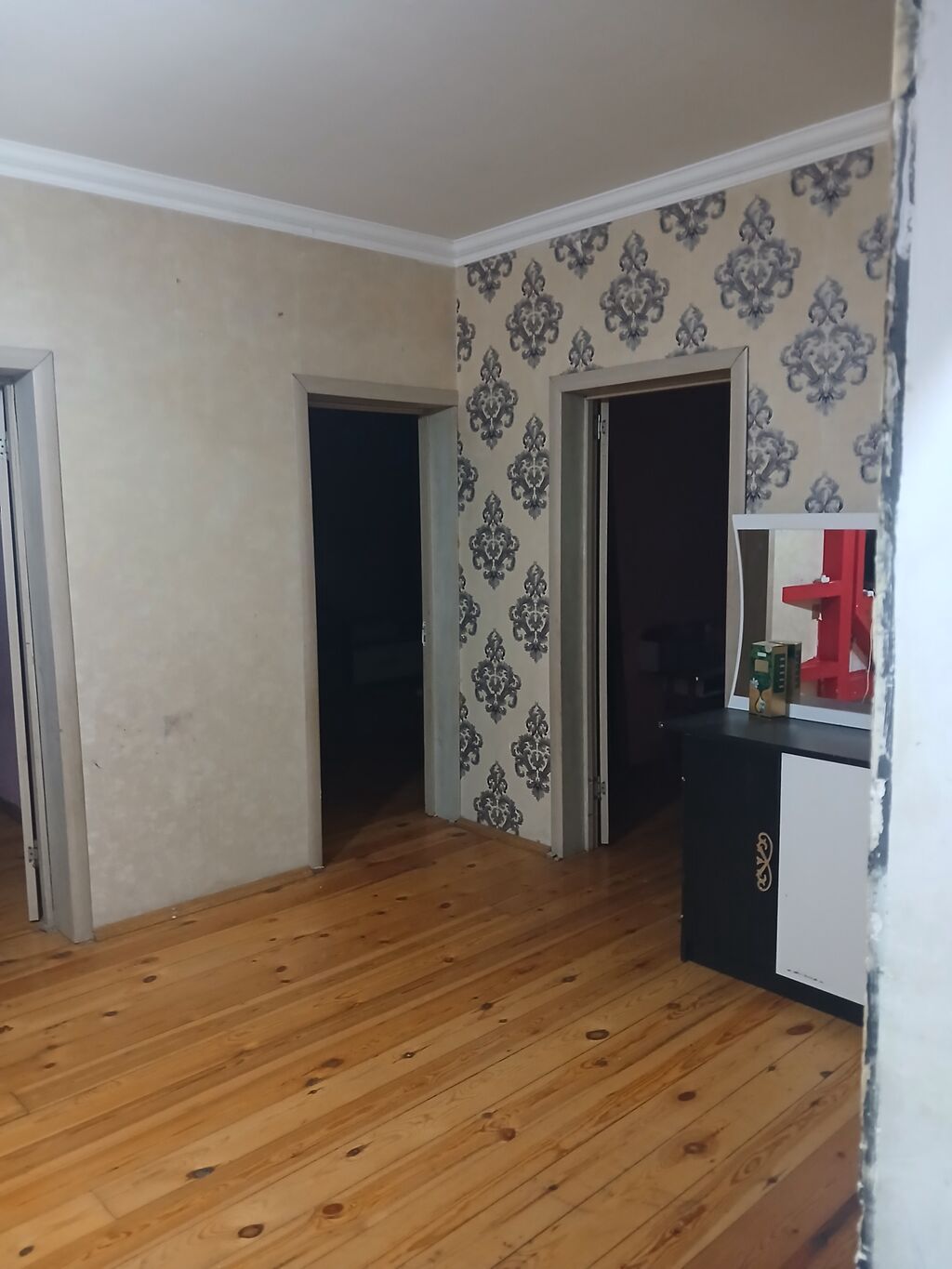 Tecili Zabrat 1 qayinin arxasinda 21 sayli poliklinkaya 81 nom mektebe — Daşınmaz əmlak, Bakı (5)