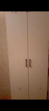 İkiqapılı paltar dolabı - Rəng: ağ, minimal dizayn - Material — Mebel