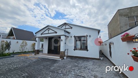 Satılır 3 otaqlı həyət evi/bağ evi 70 m²