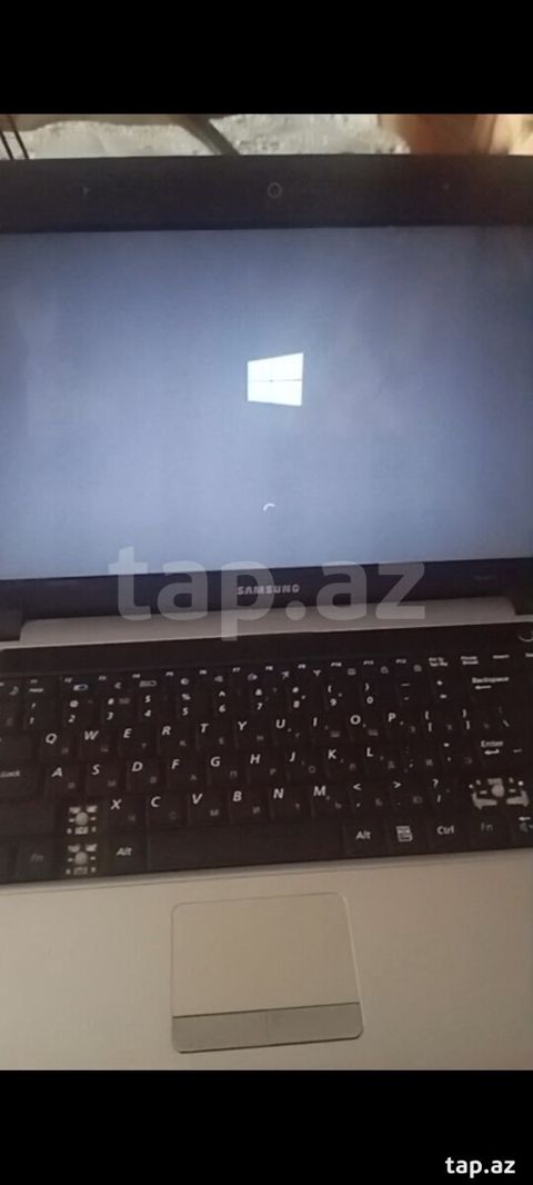 Samsung rv410 noutbuku — Bakı