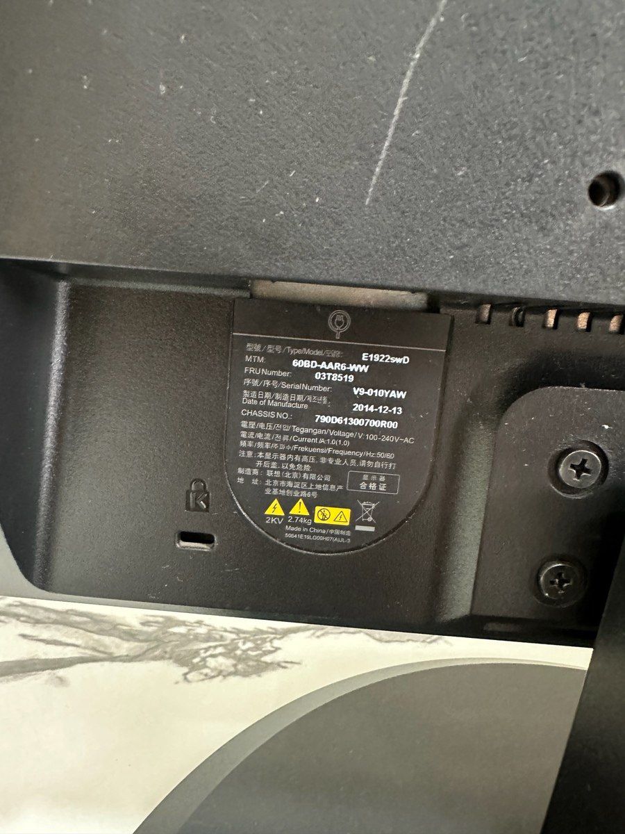 Monitor Lenovo 20 ekran — Elektronika, Bakı (5)