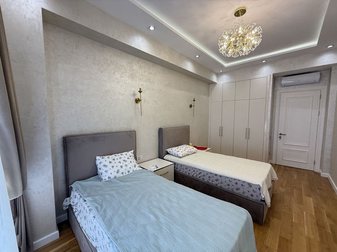 İcarəyə verilir 3 otaqlı yeni tikili 135 m² — Mənzil, Bakı (11)
