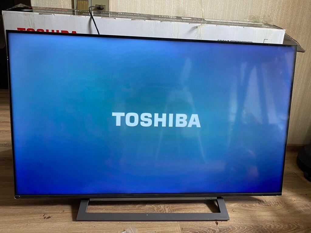 Yeni Televizor Toshiba LCD 50" 4K (3840x2160), Ünvandan götürmə — Televizorlar, Bakı