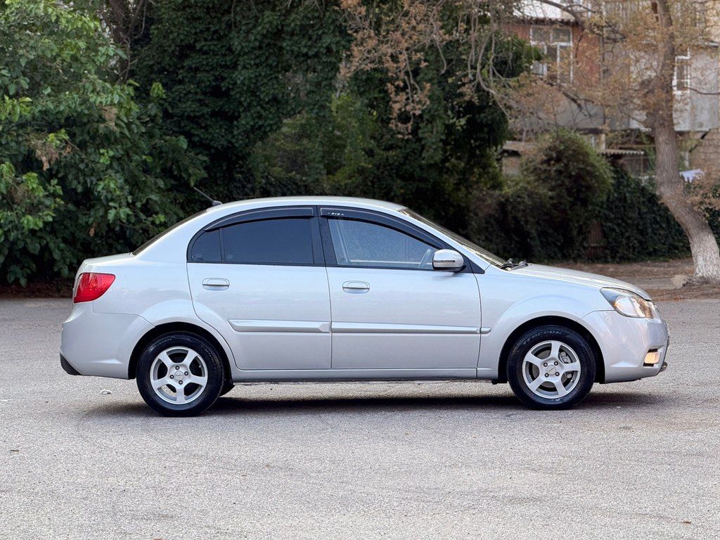 Kia Rio, 1.5 L, 2010 il, 267 000 km — Avtomobillər, Bakı (5)