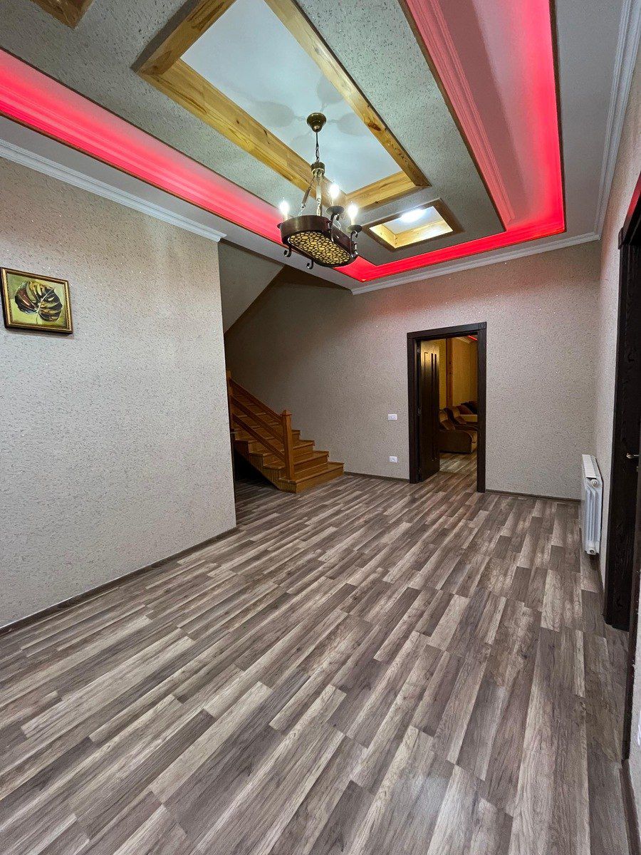 Villa kirayə verilir, Quba r. — Ev, villa, Quba (12)