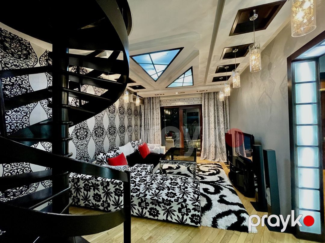 Satılır 3 otaqlı köhnə tikili 100 m² — Mənzil, Bakı (7)