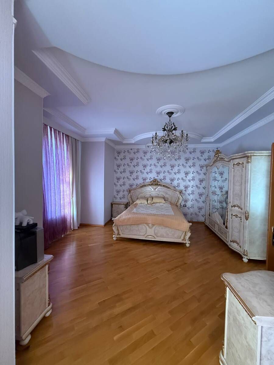 Satılır 5 otaqlı həyət evi/bağ evi 300 m² — Ev, villa, Bakı (9)