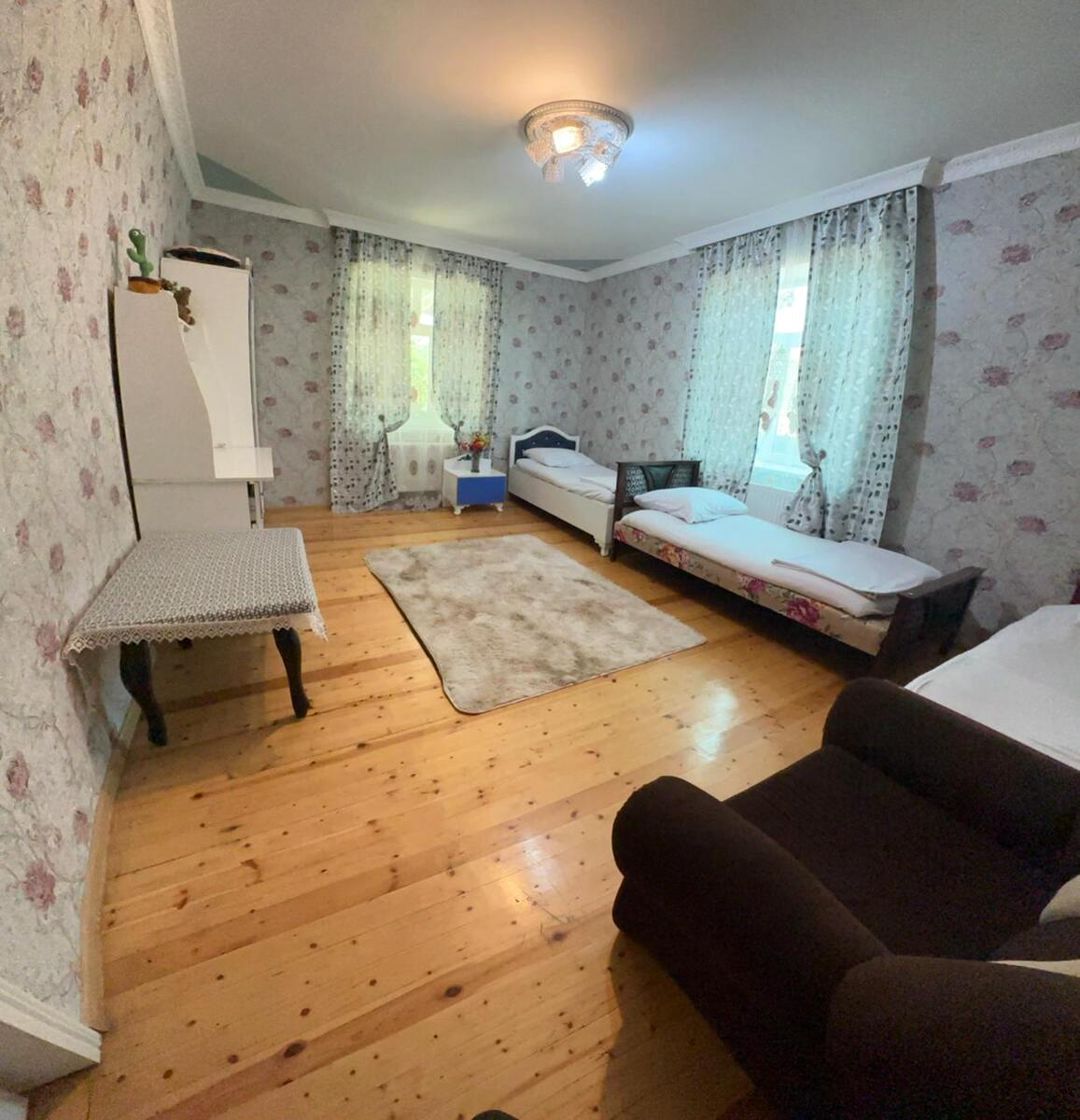İcarəyə verilir 4 otaqlı həyət evi/bağ evi 130 m² — Ev, villa, Qəbələ (10)